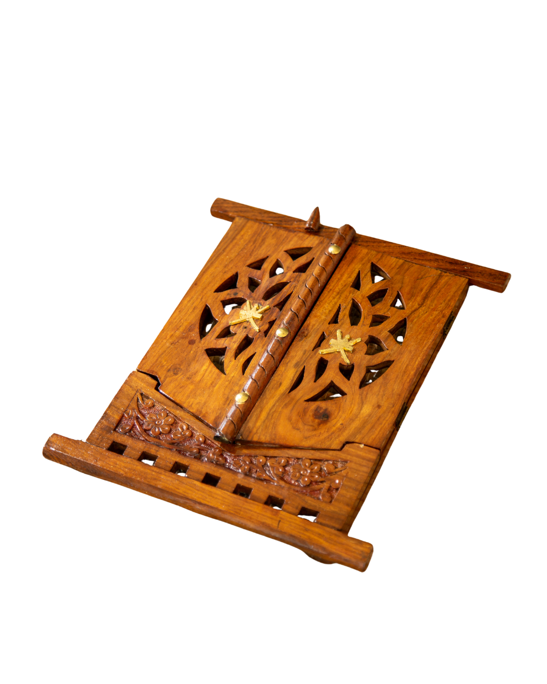 خديجة العامري - روّاد الحرف (1).png