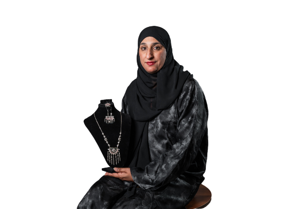 موزة الهنائي